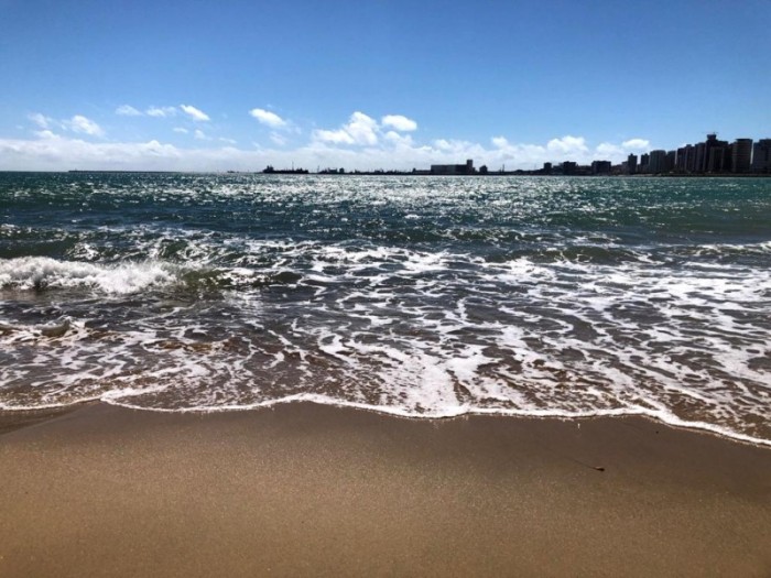 Balneabilidade Semace: orla fortalezense tem nove trechos próprios para banho