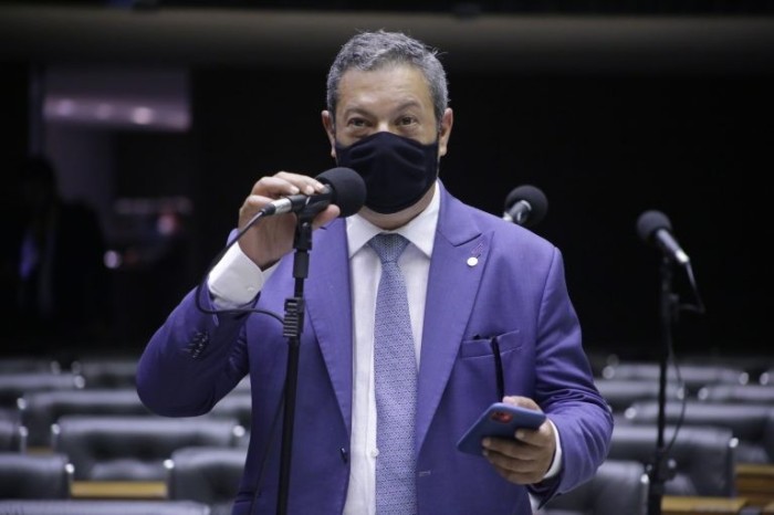 Proposta zera alíquota de IPI sobre sorvetes