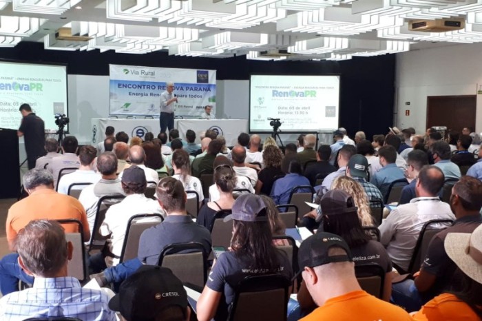 Estado apresenta RenovaPR, assina contratos e leva energias renováveis para ExpoLondrina