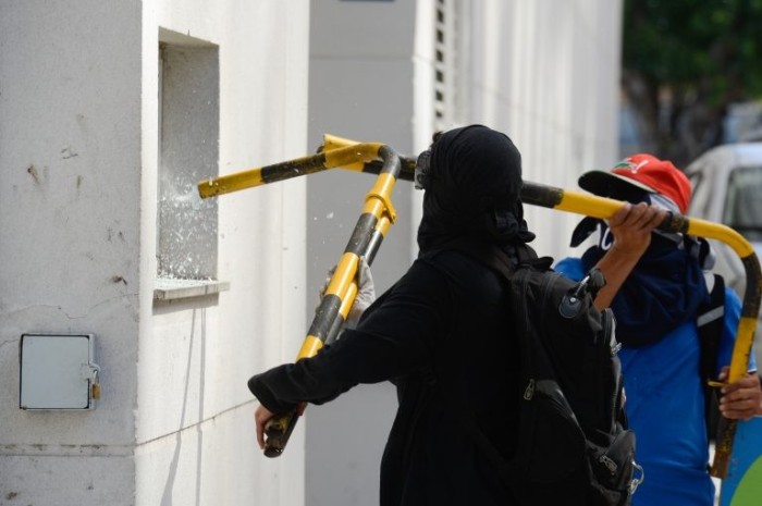 Projeto endurece pena para crimes violentos e amplia definição de terrorismo