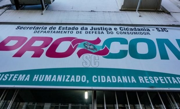 Procon SC determina que planos de saúde prestem assistência gratuita a netos de beneficiários nos primeiros 30 dias de vida