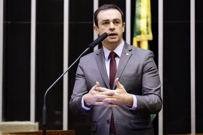 Projeto prevê trânsito preferencial para ambulâncias veterinárias