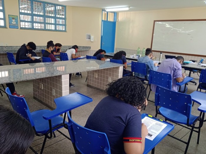 Alunos de escola estadual em Manaus avançam para a 2ª fase da Olimpíada Brasileira de Biologia