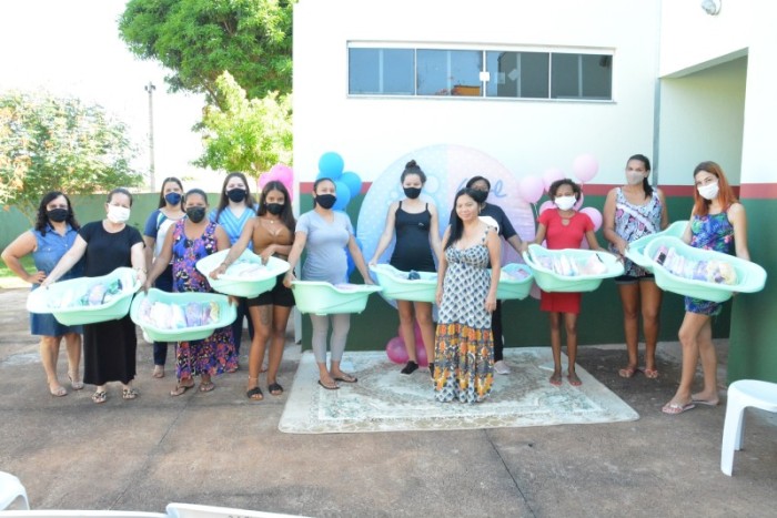 Assistência Social entrega 14 kits bebês para gestantes em Bataguassu