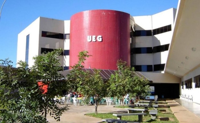 Aulas presenciais da UEG retomam nesta segunda, 11