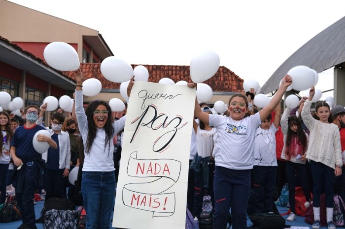 Colégio de São José dos Pinhais promove atividades de combate à violência na escola