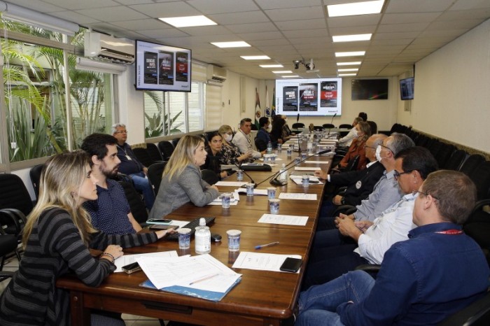 Estado estuda reforçar campanhas contra a dengue
