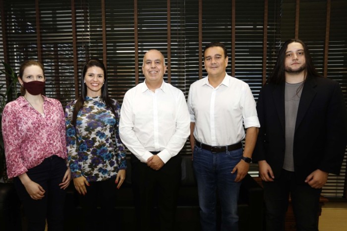 Secretaria de Saúde apresenta nova ouvidora do SUS no Paraná