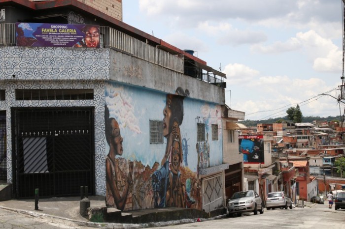Favelas brasileiras: 76% dos moradores tem ou querem ter um negócio