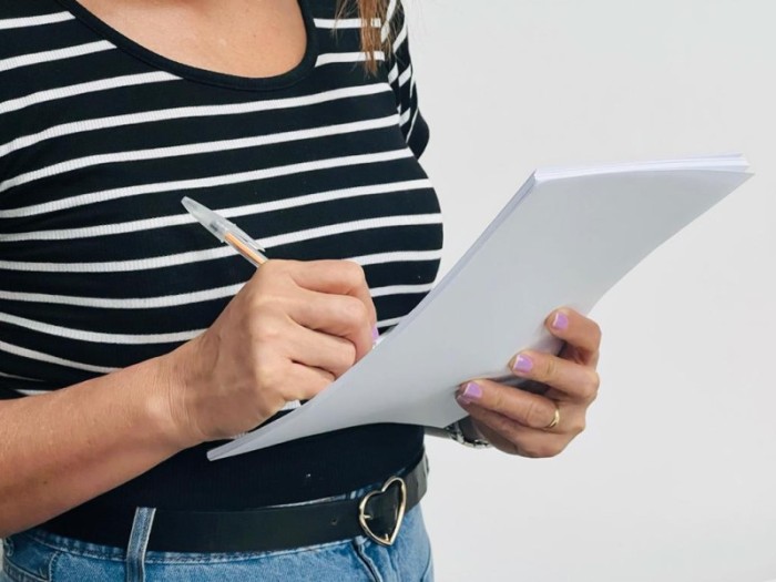 Pesquisa mapeia programas de atenção básica em saúde para mulheres lésbicas e bissexuais