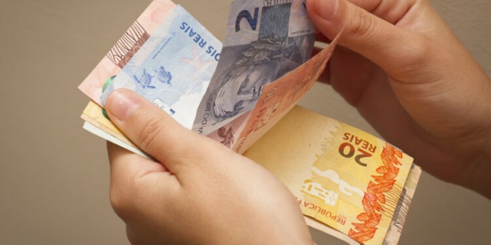 Agência Brasil explica: como pedir saque de até R$ 1 mil no FGTS