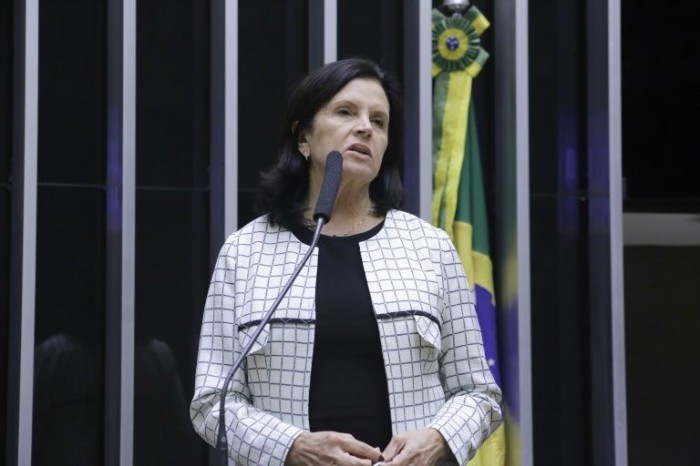 Projeto permite que estados troquem dívida com União por investimento em obras federais