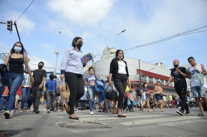 Covid-19: Brasil registra 8,4 mil novos casos e 66 mortes