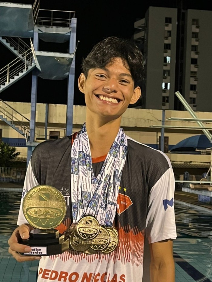 Atleta amazonense bate quatro recordes em Copa Norte de Natação