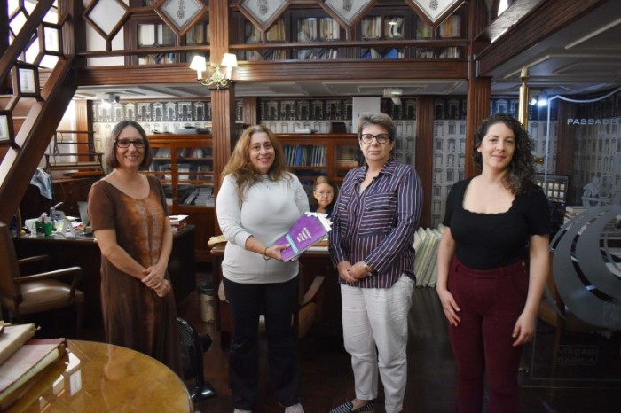 Com apoio da Copel, livro escrito por tribo Kaingang é entregue a museu e escolas no Norte