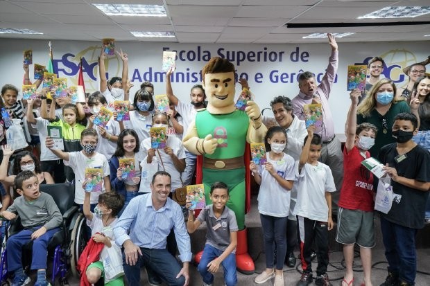 Evento da SDE promove oficinas educativas sobre o Dia Mundial da Propriedade Intelectual com alunos da rede pública 