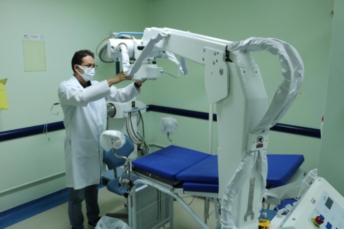 FCecon adquire raio-x móvel para serviço de Radioterapia