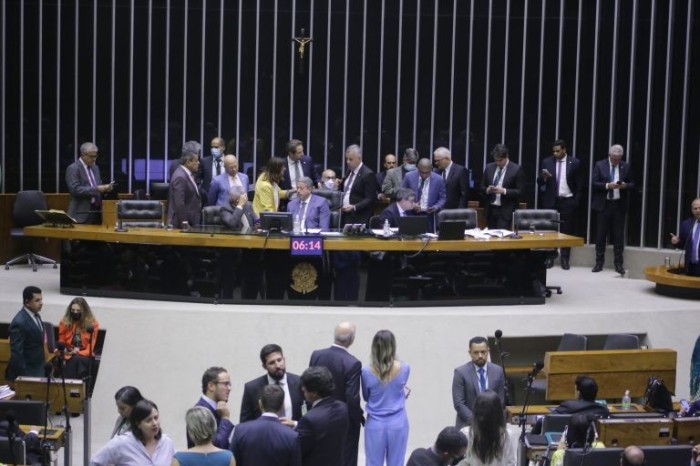 Câmara aprova projeto que regulamenta funcionamento das associações de municípios