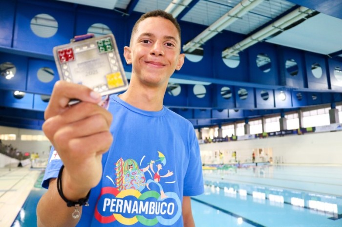 Pernambucanos vão representar o Brasil no mundial escolar na França