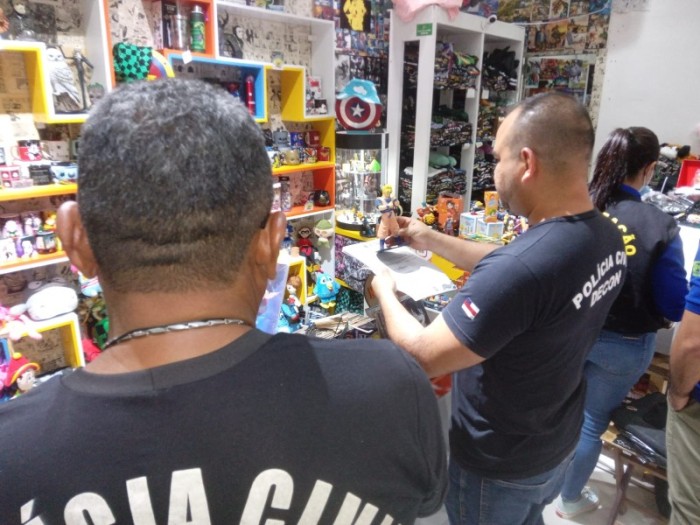 PC-AM deflagra Operação Universo Imaginário com intuito de fiscalizar pirataria de produtos infantis