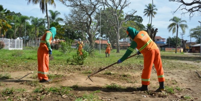 Praça Chico Mendes, no Morada das Árvores, recebe força-tarefa para manutenção e limpeza