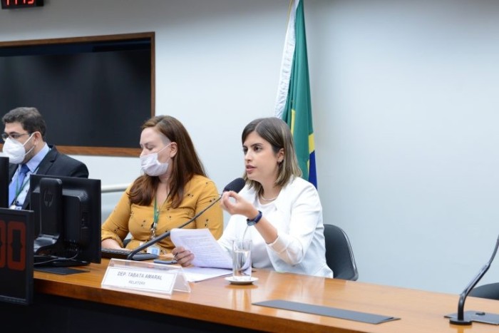 Para comissão externa, Enem não está sendo adaptado ao novo ensino médio com a velocidade necessária