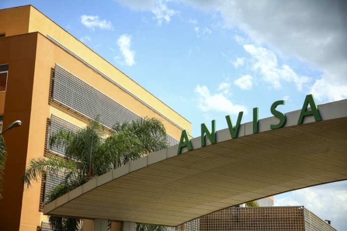 Anvisa recebe o primeiro pedido de vacina contra covid recombinante