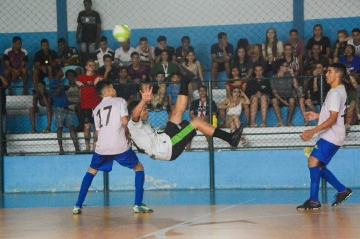 Primeiros finalistas dos Jogos Escolares são definidos em Santa Teresa e Alegre