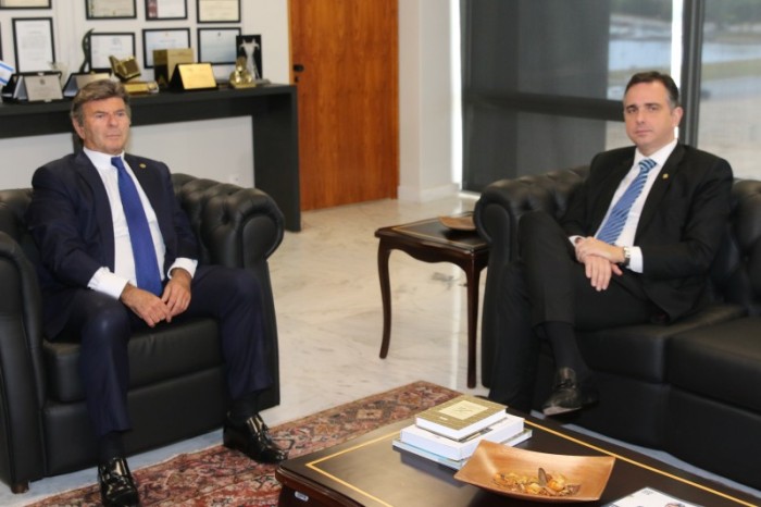 Presidentes do Supremo e do Senado se reúnem no STF