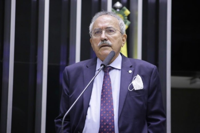 Câmara conclui votação de MP que amplia acesso de estudantes de escolas privadas ao Prouni; acompanhe