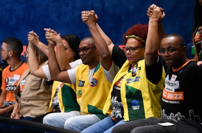 PEC do piso salarial dos agentes comunitários de saúde é aprovada