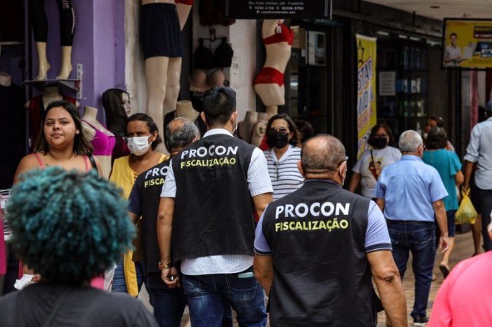 Procon Pará fiscaliza comércio de Belém às vésperas do Dia das Mães