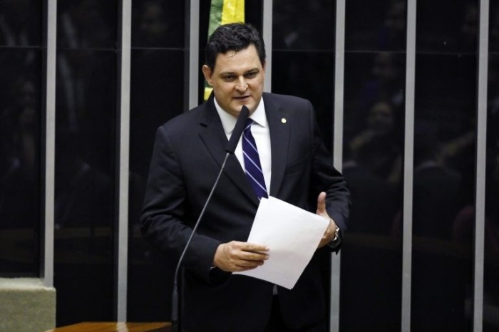 Projeto institui regiões de saúde interestaduais no SUS