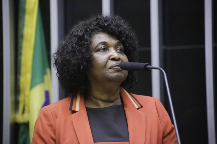 Deputados e sociedade civil cobram ações do Estado contra genocídio da população negra