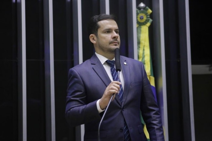 Projeto mantém alíquota de IPI de produtos da Zona Franca de Manaus