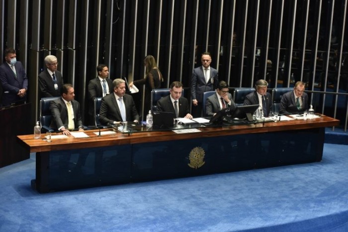 Entra em vigor emenda constitucional que aumenta idade máxima para indicação de ministros do Supremo
