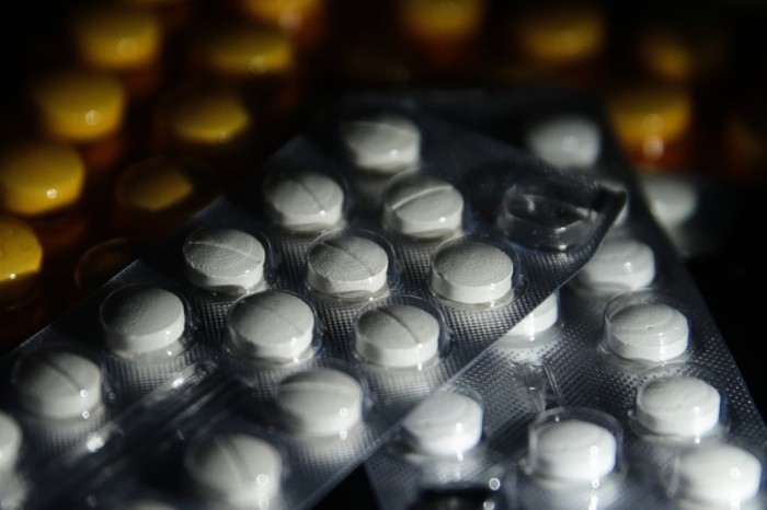 Senado avança na proposta que abate no IR compra de medicamentos