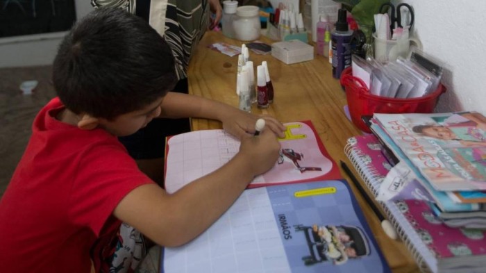 Comissão aprova prioridade para matrículas de crianças com deficiência em escolas públicas