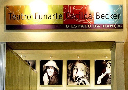 Funarte prorroga prazo de programação e inscrições para uso do Teatro Cacilda Becker