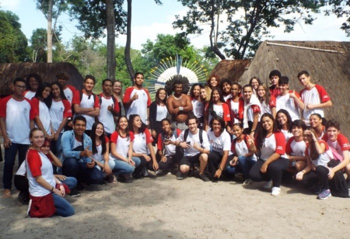 Alunos de Guarapari conhecem aldeia indígena em Aracruz