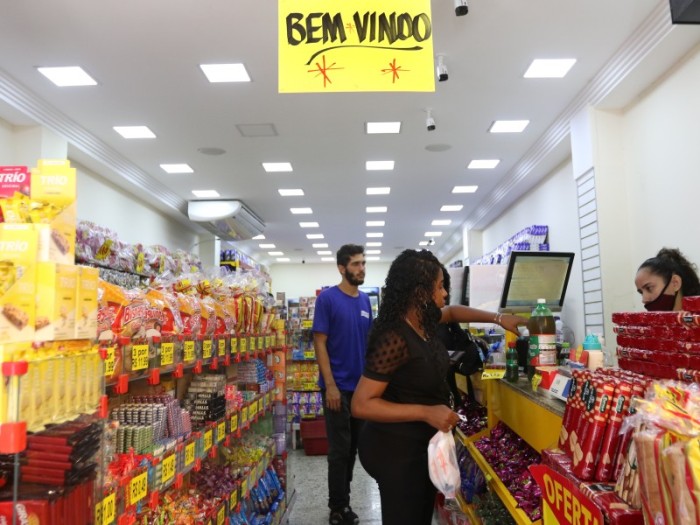 Micro e pequenos empresários mantêm otimismo pelo quarto mês seguido