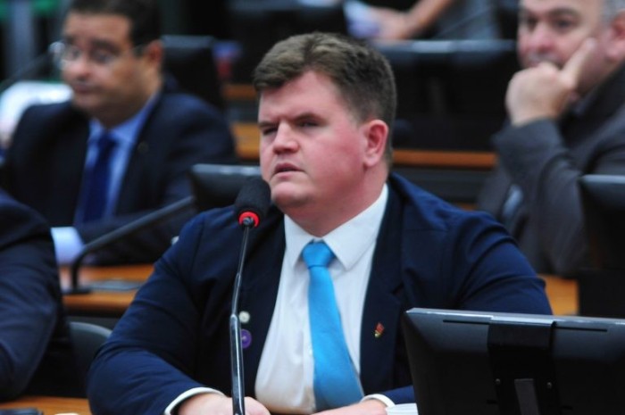 Comissão aprova incentivo ao esporte em escolas públicas