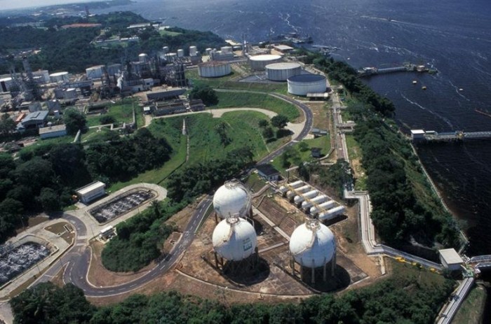 Cancelado debate sobre a venda da Refinaria de Manaus em aumento de combustíveis