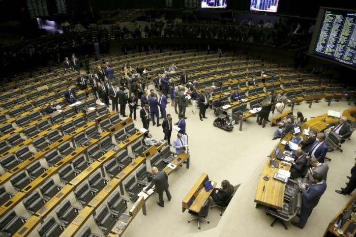 Câmara aprova comissão para acompanhar desaparecimentos na Amazônia