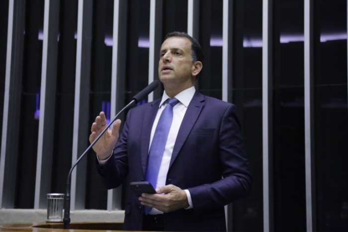Comissão de Finanças aprova projeto que atualiza limites do Simples Nacional