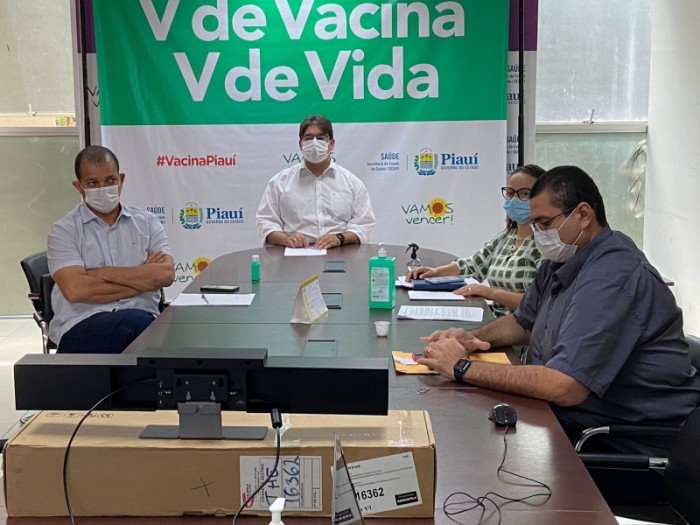 COE estadual mantém obrigatório o uso de máscaras em ambientes fechados no Piauí