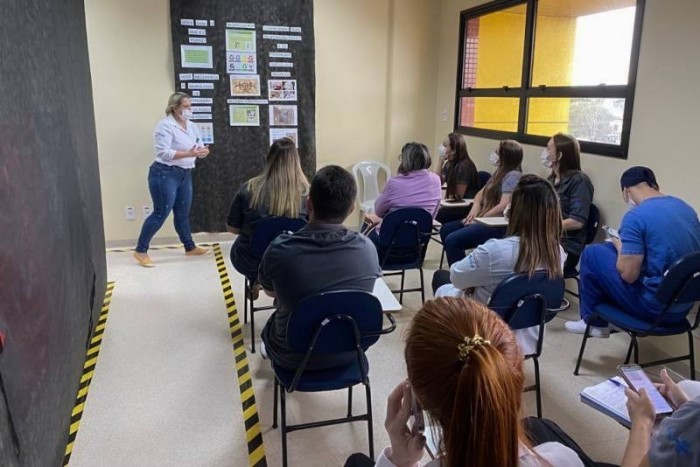HRT promove ação de conscientização sobre descarte correto de resíduos de saúde