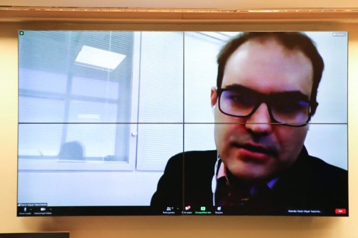 Paulo Nascimento sugeriu um fundo com contribuições de estudantes de alta renda - (Foto: Elaine Menke/Câmara do Deputados)