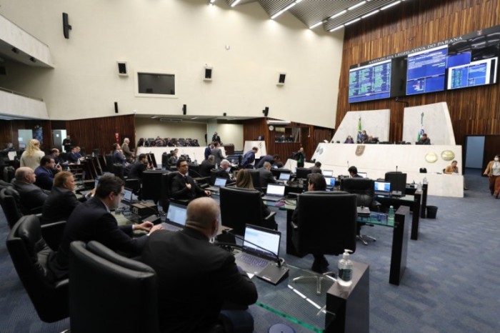 Proposta que amplia efetivo da Polícia Militar avança na Assembleia. / Créditos: Orlando Kissner/Alep
