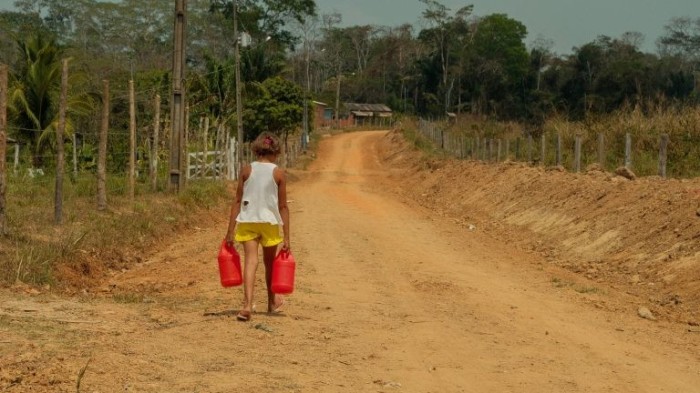Campanha pretende sensibilizar governo e sociedade sobre o racionamento de água - (Foto: Alexandre Cruz Noronha/Amazônia Real)